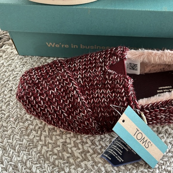 NWT Toms Multi sweater knit loafers - Picture 6 of 7